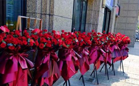 �ν��Ļ������̰�