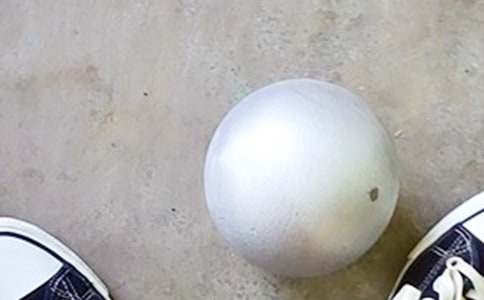 ���򻬲���Ǧ��̰�