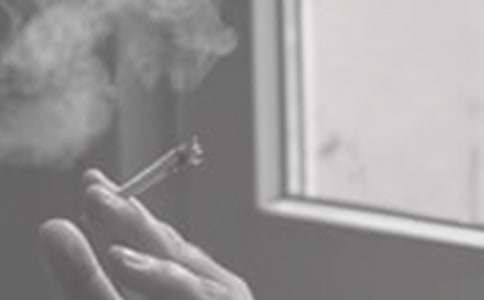 �����к��̰�