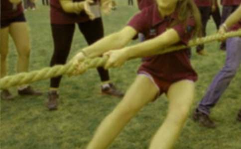 关于拔河比赛策划书