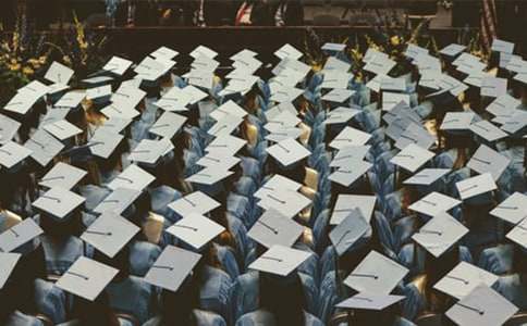 ���б�ҵ�๤���ܽἯ��15ƪ