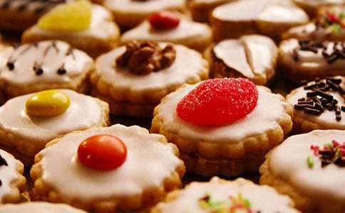 �����ɡ�С��̰�