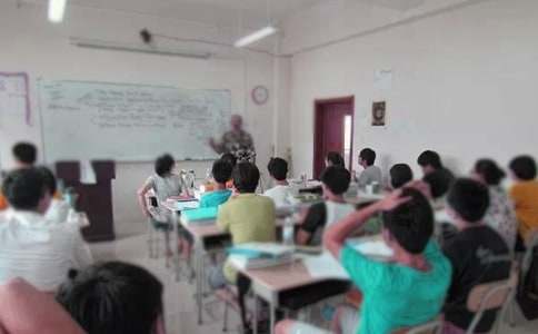 �������Ļ������ʡ���ѧ��˼����ѡ8ƪ��