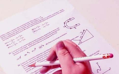 �տ�����ѵ��У������