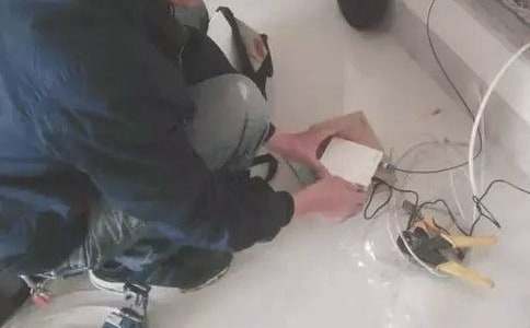 ��˾����������