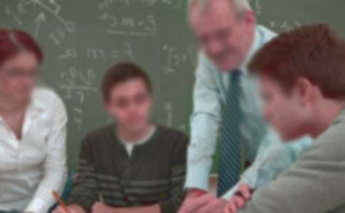 ��ѵѧУ��ʦ�����ܽ�