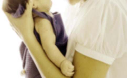 第一次抱母亲教案