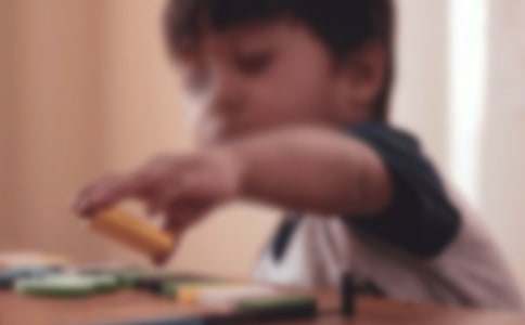 С��������ʿν̰�����ѧ��˼���к�Ů����