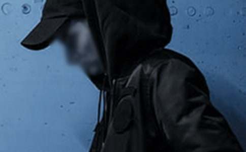 ��СС���Ӻ����̰�