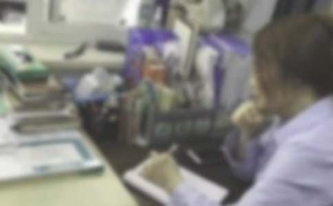 �޹�ί�����ܽ�