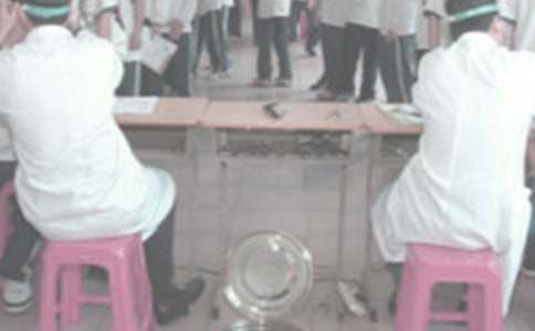 ��칤���ܽ�(��ѡ15ƪ)