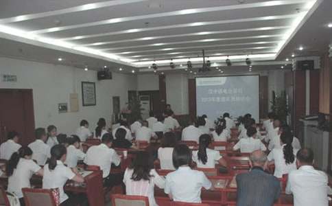 ͨѶԱ�����ܽ�