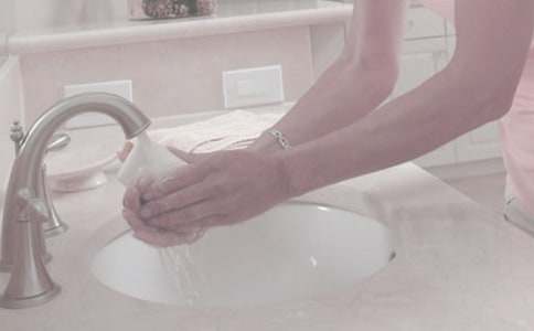 小班健康教案《我会洗手》