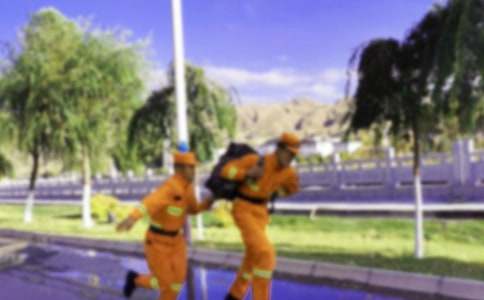 119����ר�ⰲȫ�̰�ģ�壨��ѡ6ƪ��