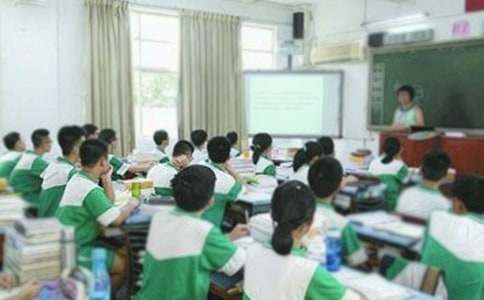 �й���ѧ�ڽ�ѧ�ƻ�������ƪ