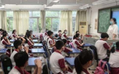 ����ѧ�ڽ�ѧ�����ܽ᷶��