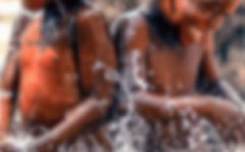 中班健康活动教案《五兄弟》