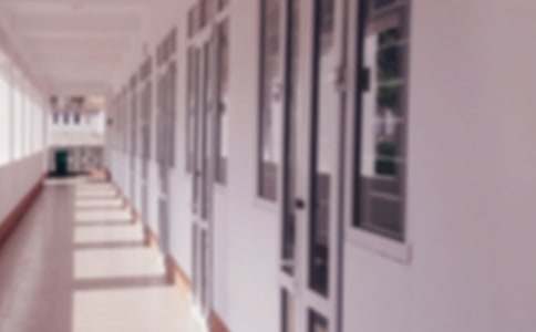 ѧУ��ѧ������˼