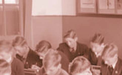 中学生国旗下的讲话稿范文