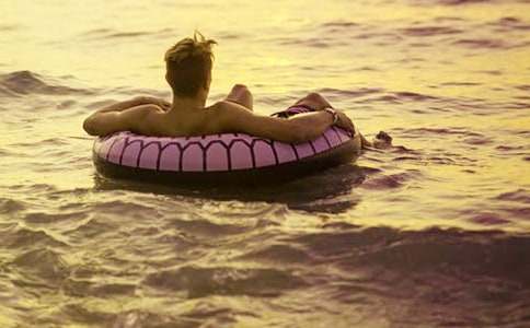 ���ر�����ĩ��߻���