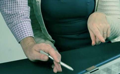 ��ѯ�������չ����ܽ�